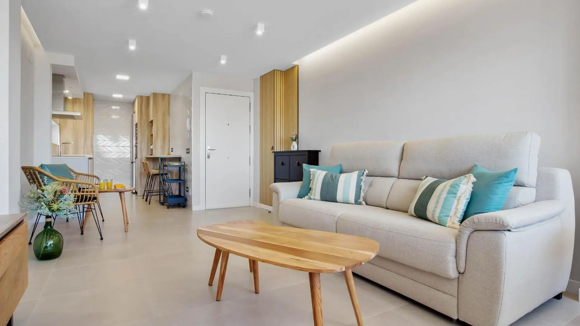 Moderno, Con Vistas Y Garaje A 100 Metros De La Playa Apartment Torremolinos