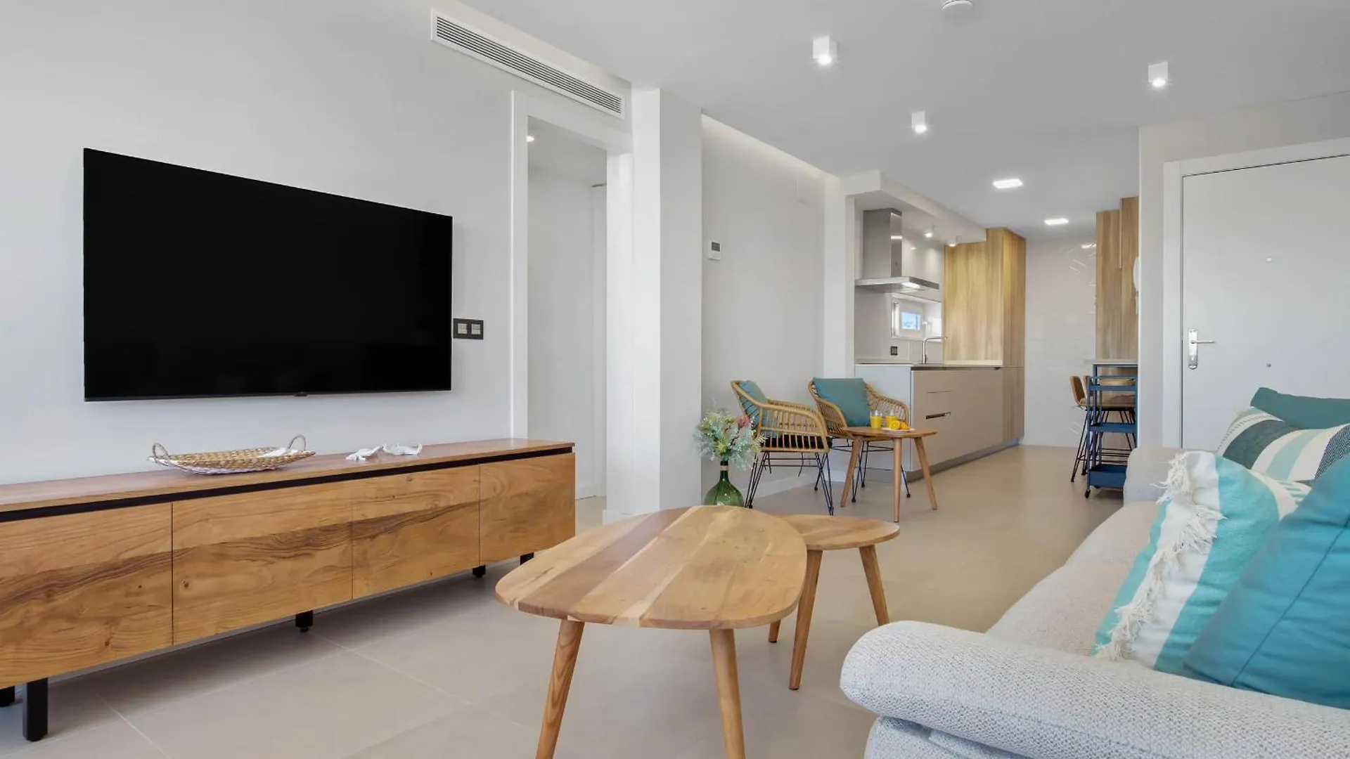 Moderno, Con Vistas Y Garaje A 100 Metros De La Playa Lägenhet Torremolinos